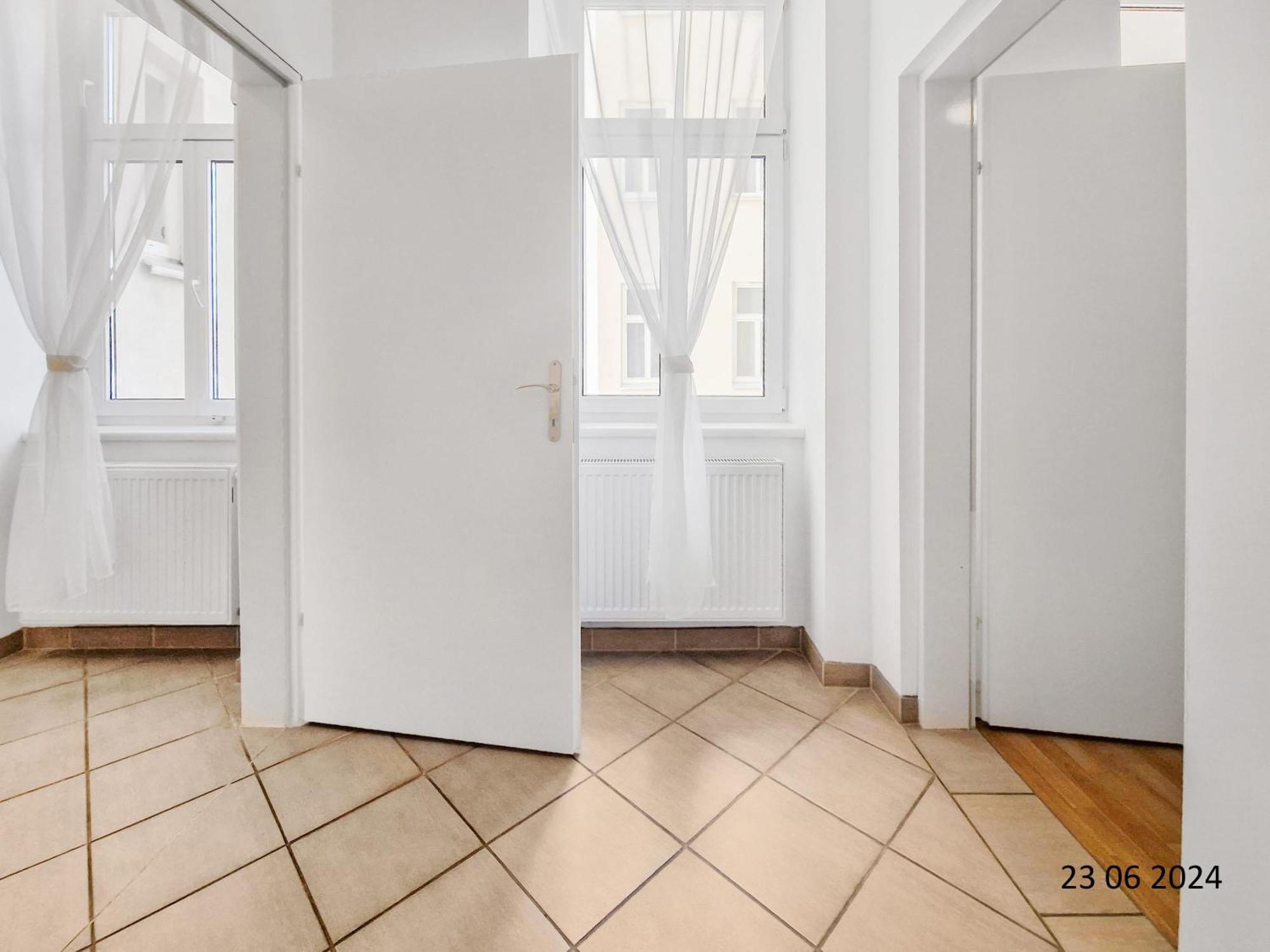 Elegant Three-Bedroom Suite Відень Екстер'єр фото