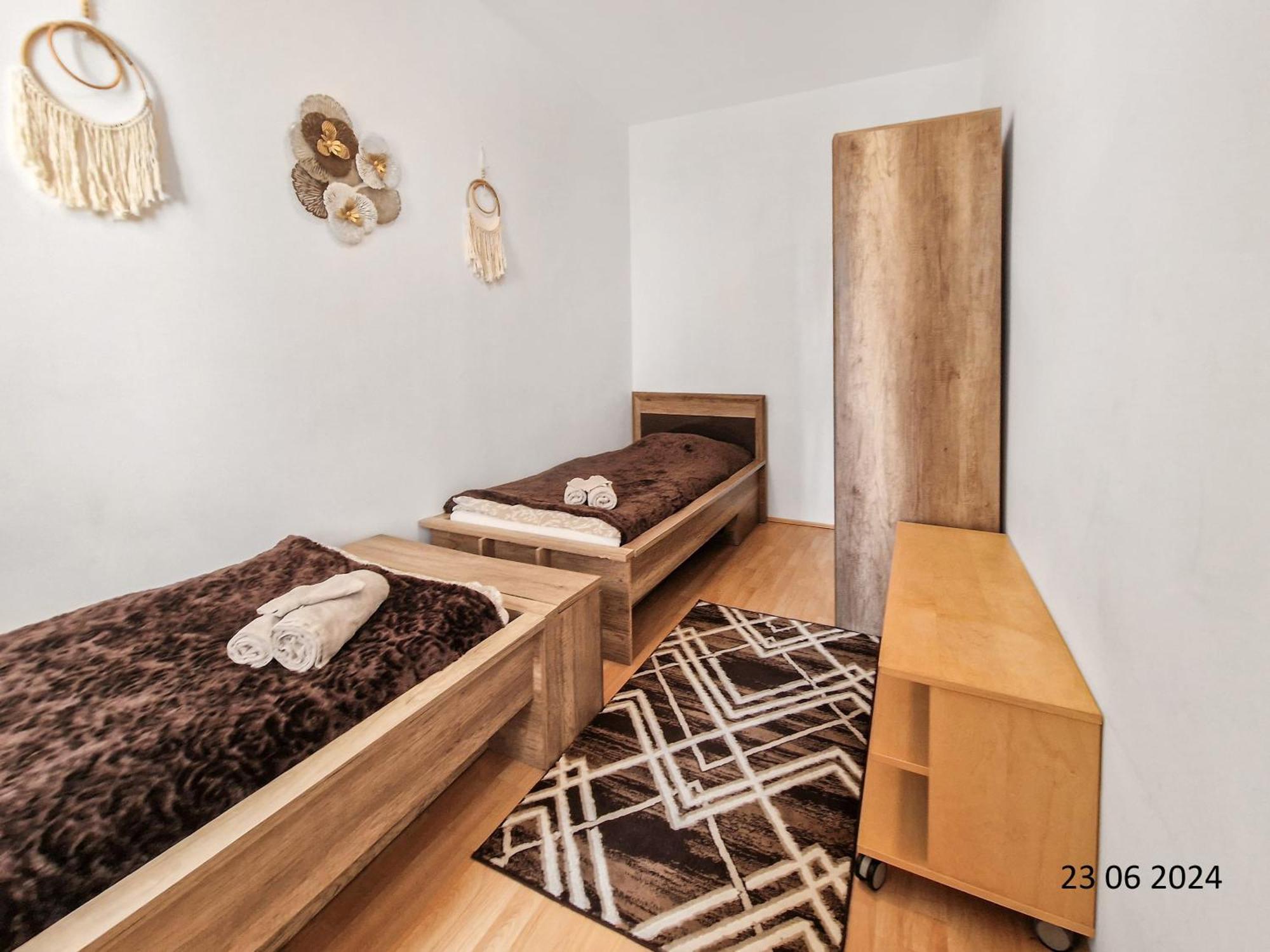 Elegant Three-Bedroom Suite Відень Екстер'єр фото