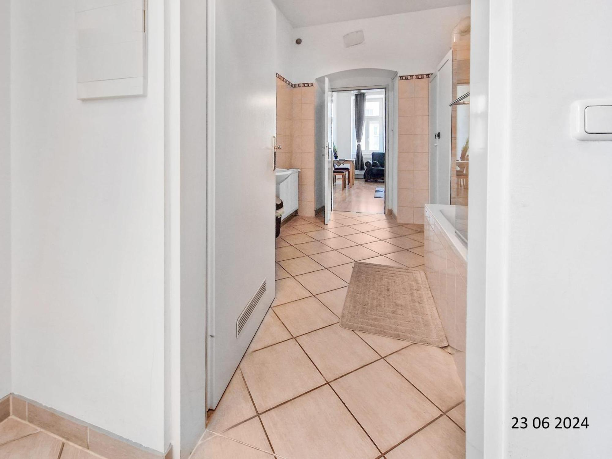 Elegant Three-Bedroom Suite Відень Екстер'єр фото